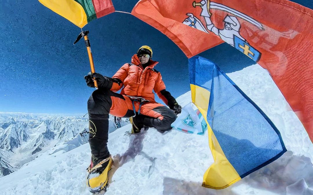Lietuvos alpinistas Saulius Damulevičius įkopė Brod Piko viršūnę